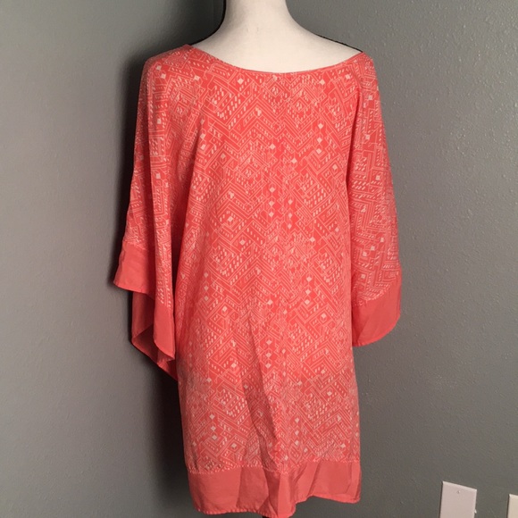 Coral Kimono Style Top - Picture 2 of 8